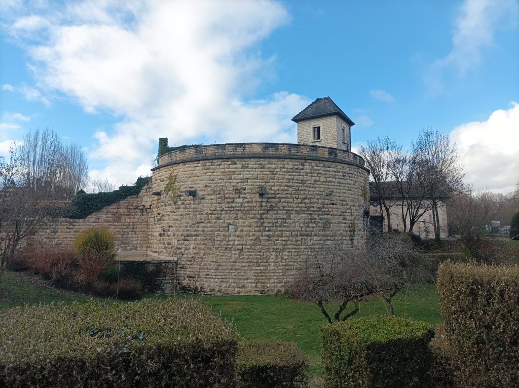Read more about the article The ramparts of Beaune