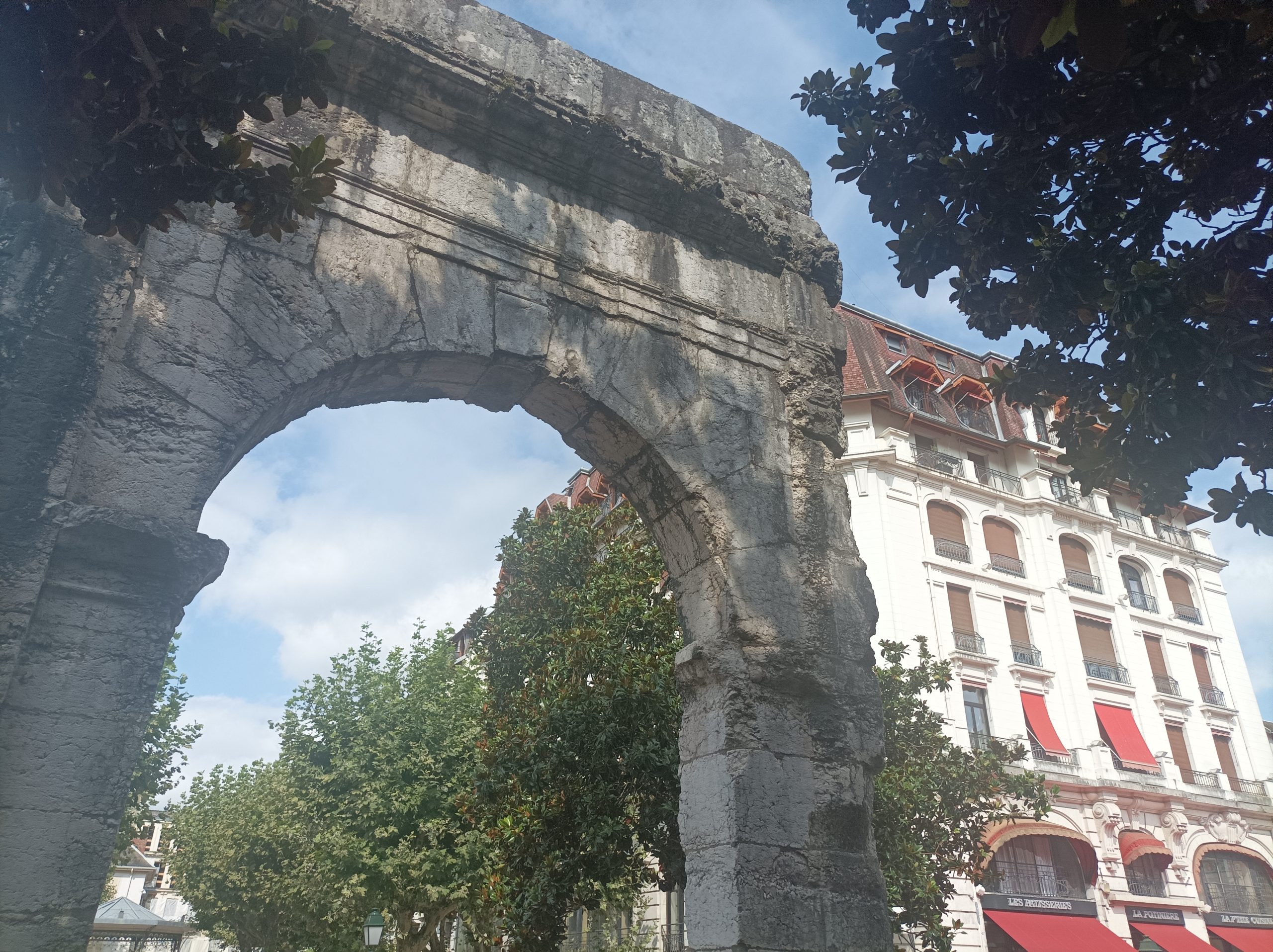 Guided tour in Aix-les-Bains, Romain Bouchaud