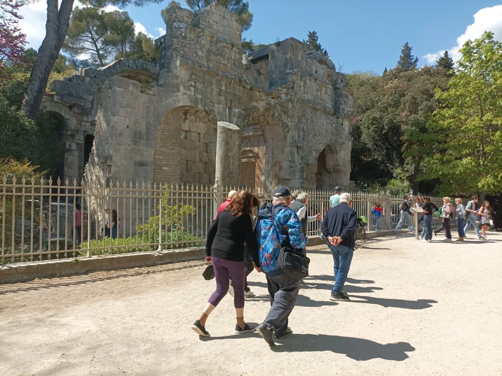 Visita guidata a Nîmes, Romain Bouchaud