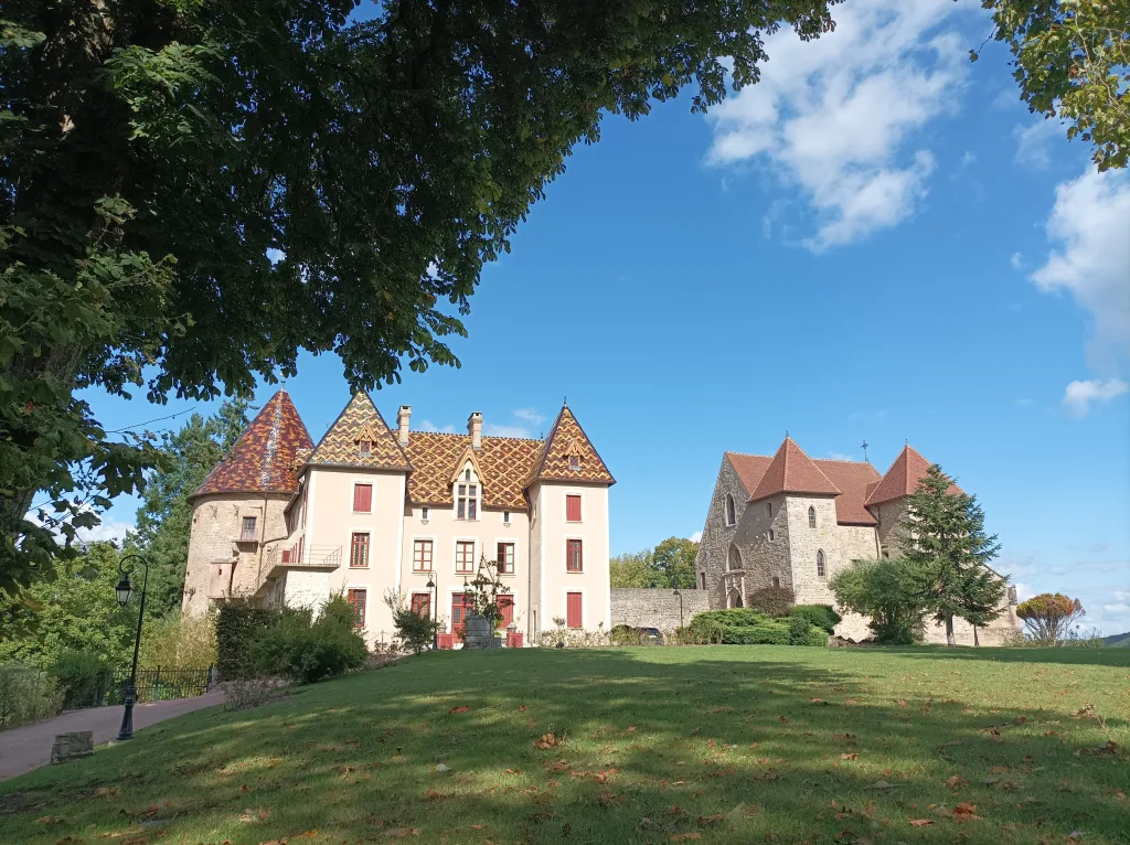 Tour in Burgundy, Romain Bouchaud