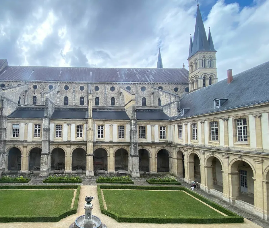 Guided tour in Reims – 2 hours - Image 10