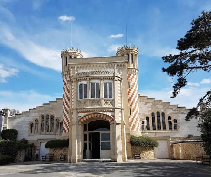Guided tour in Reims – 2 hours - Image 4