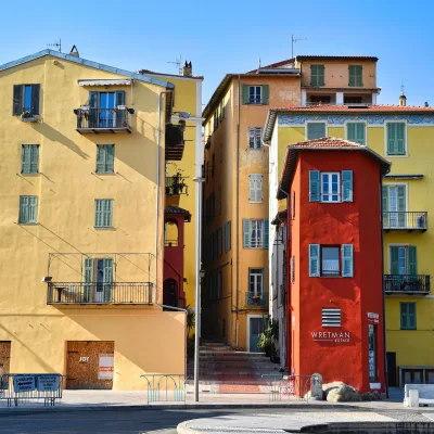 Guided tour in Menton – 2 hours