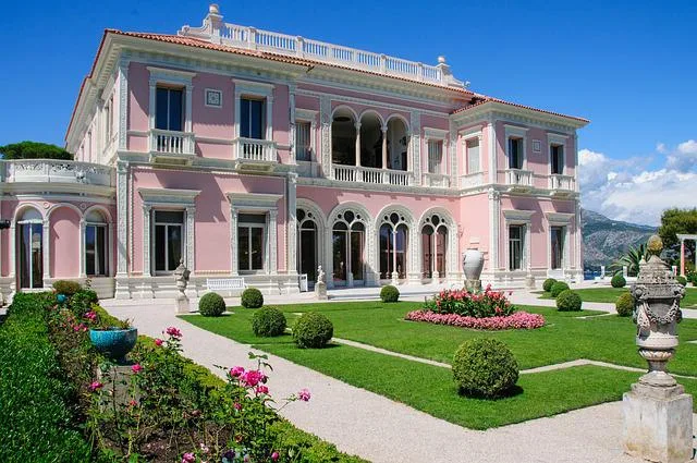 Guided tour in Villefranche-sur-Mer
