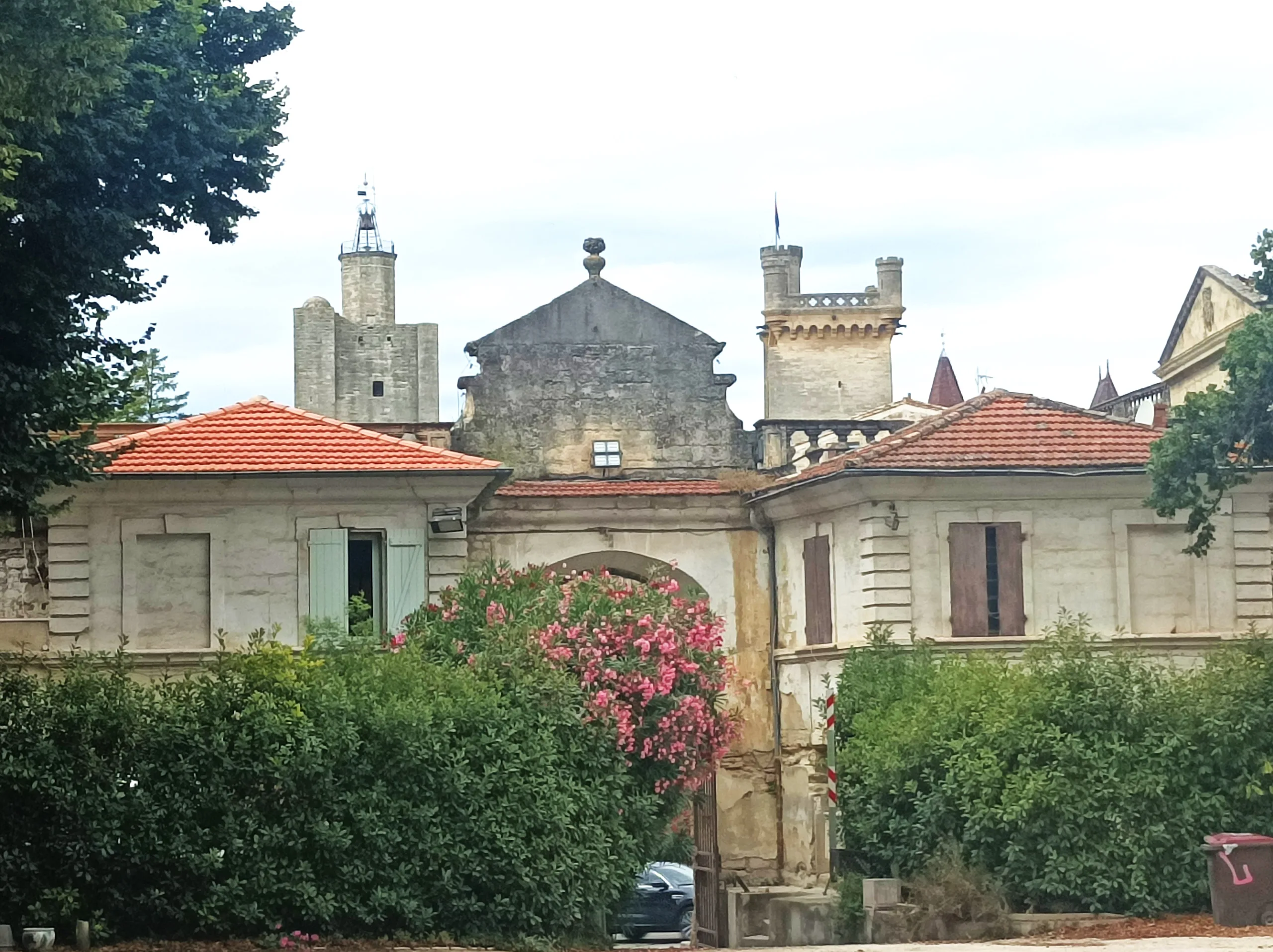 Guided tour in Uzès, Romain Bouchaud