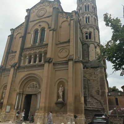 Guided tour in Uzès – 2 hours