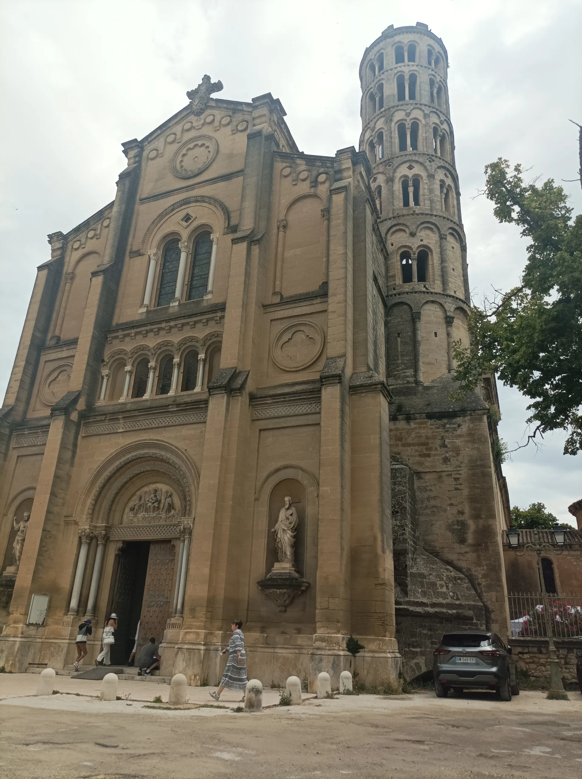 Guided tour in Uzès, Romain Bouchaud