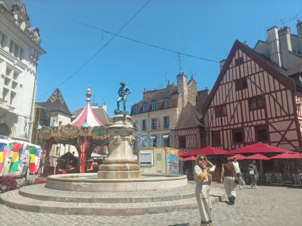 Walking tour in Dijon, Romain Bouchaud